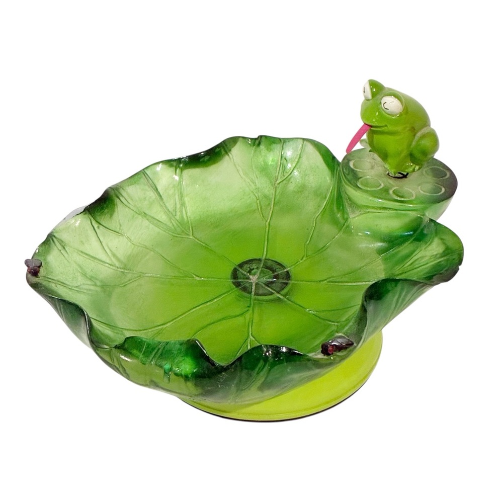 Circo Bouncing Frog and Turning Lazy Susan Bathroom Soap Dish